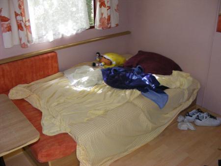 ThE BEd A MAX